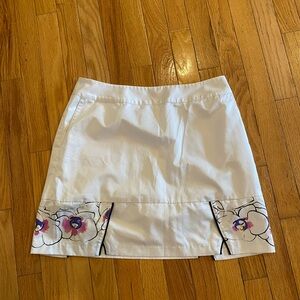Women’s White Adidas Skort Size 4